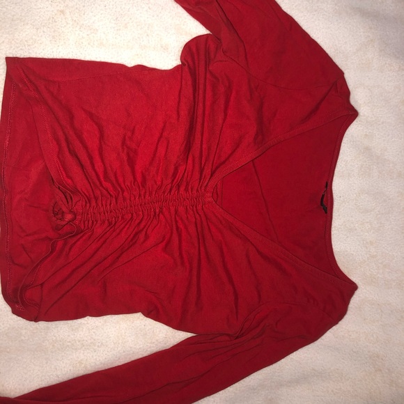 Guess Red crop top - Picture 3 of 5
